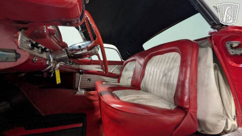 1955 Ford Thunderbird