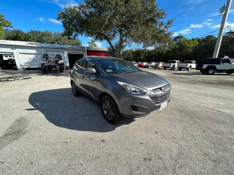 2015 Hyundai Tucson for sale at STEPANEK'S AUTO SALES & SERVICE INC. in Vero Beach FL