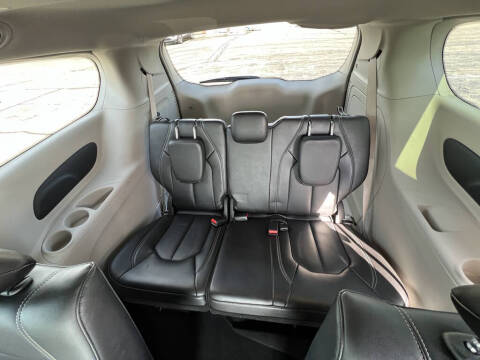 2024 Chrysler Pacifica Plug-In Hybrid