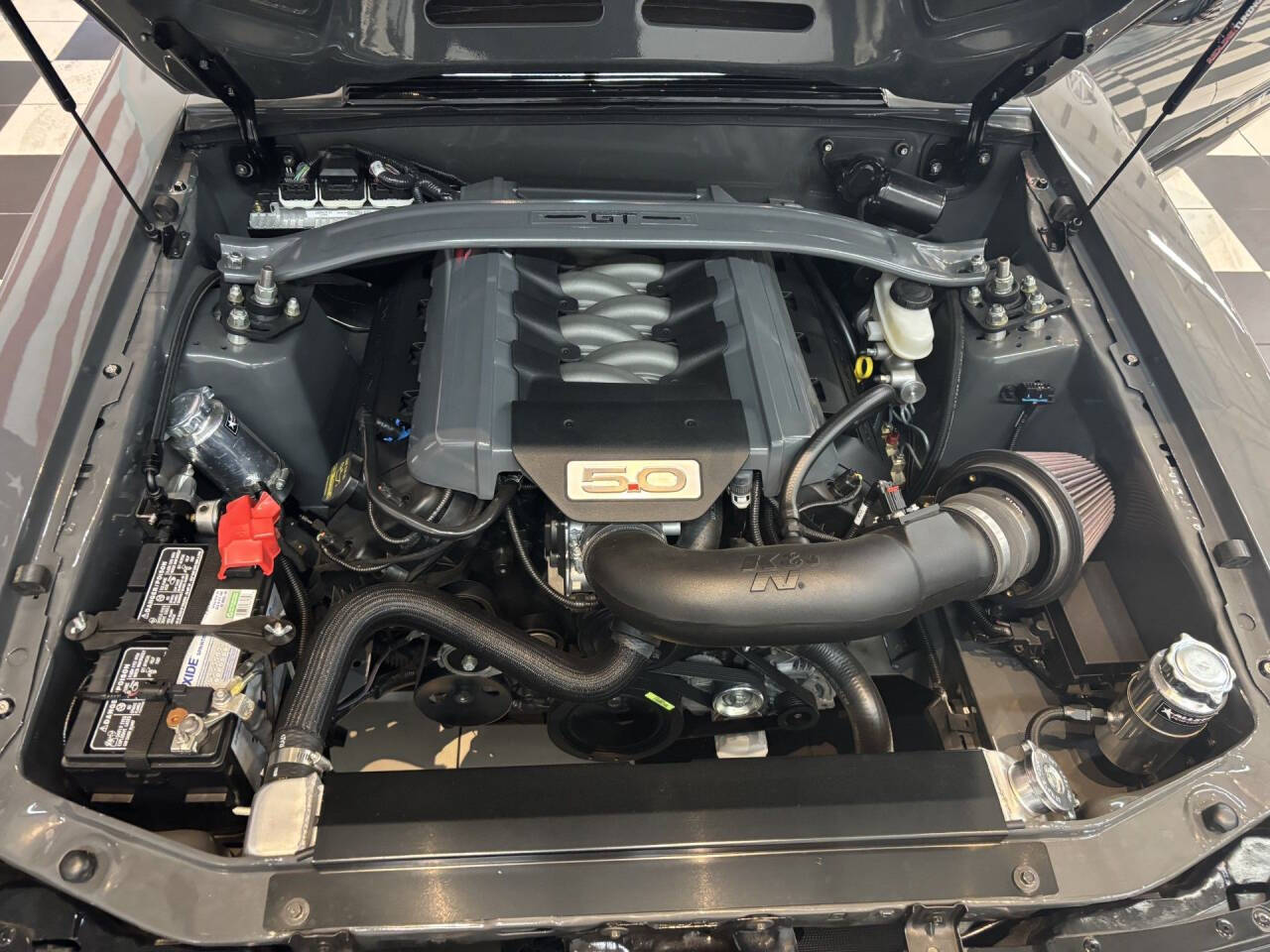 1986 Ford Mustang 36