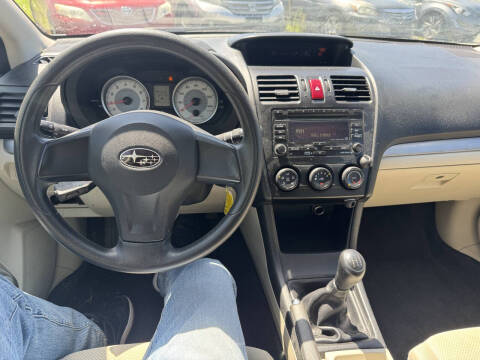 2012 Subaru Impreza 2.0i