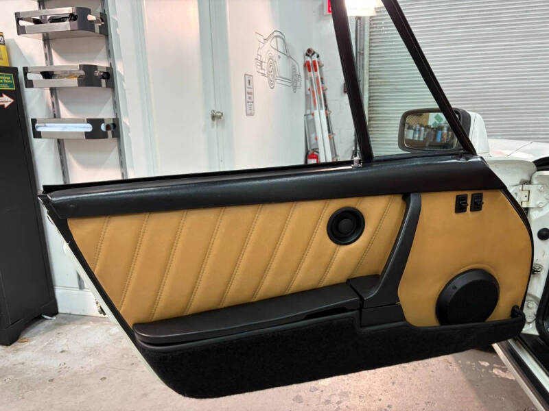 1984 Porsche 911 Carrera