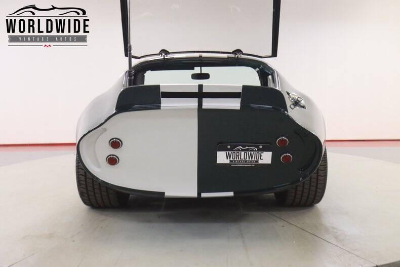 1965 Shelby Daytona Replica