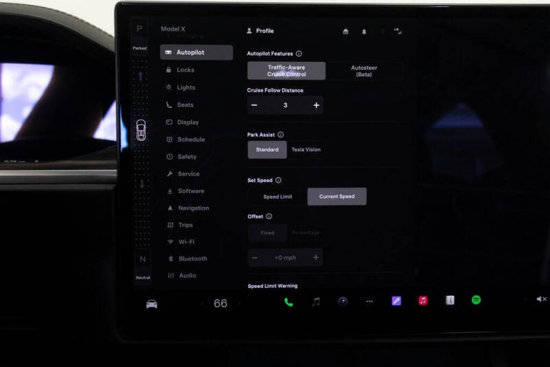 2023 Tesla Model X Standard Range