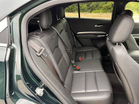 2025 Cadillac XT4 Premium Luxury