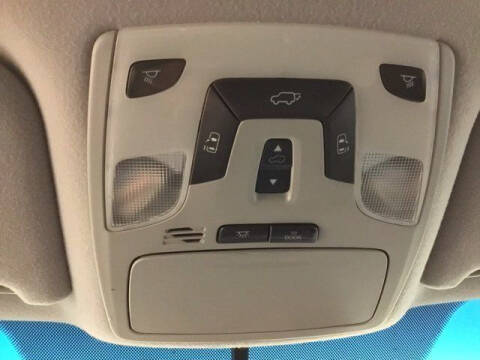 2012 Toyota Sienna SE 8-Passenger