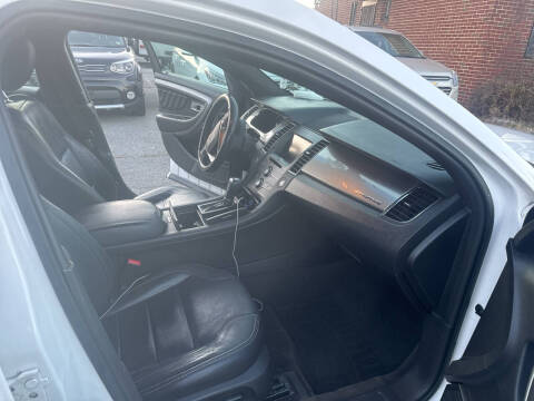 2015 Ford Taurus SEL