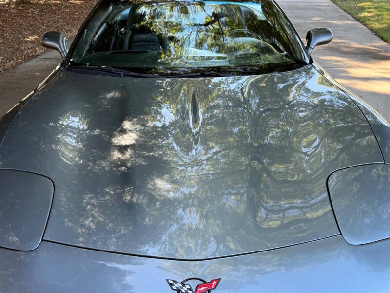 2004 Chevrolet Corvette