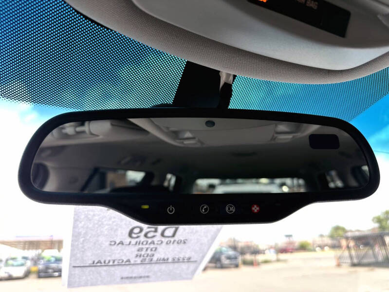 2010 Cadillac DTS Pro Coachbuilder Limo