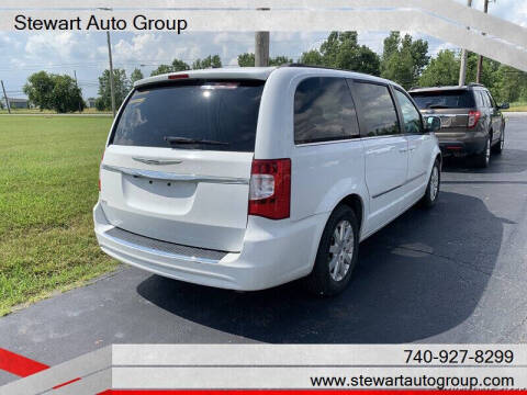 2014 Chrysler Town and Country Touring