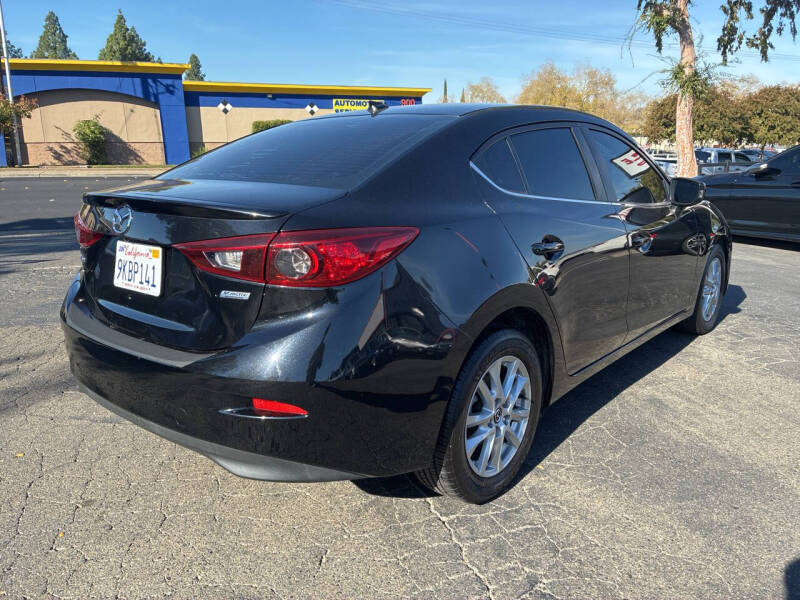 2016 Mazda MAZDA3 i Grand Touring