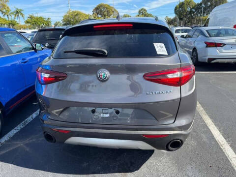 2019 Alfa Romeo Stelvio Sport