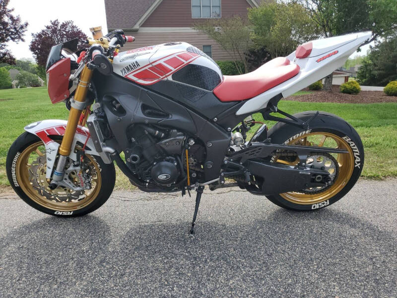 2006 Yamaha YZF-R1