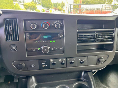 2013 Chevrolet Express 2500