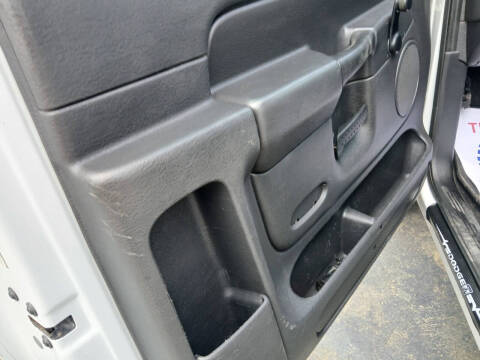 2005 Dodge Ram 2500 ST