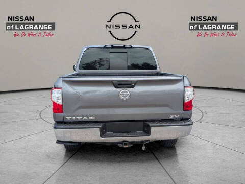 2019 Nissan Titan SV