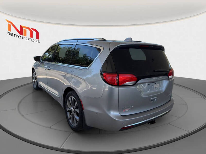 2017 Chrysler Pacifica Limited