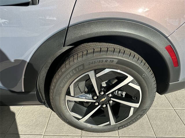 2026 Chevrolet Equinox EV LT 2