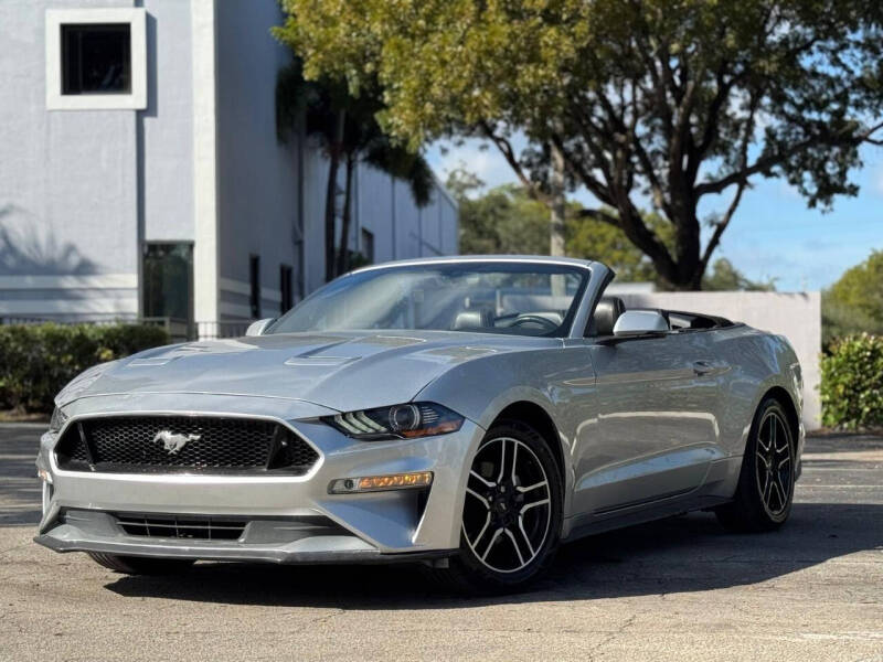 2018 Ford Mustang EcoBoost Premium's photo