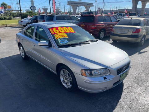 2006 Volvo S60 for sale at Texas 1 Auto Finance in Kemah TX