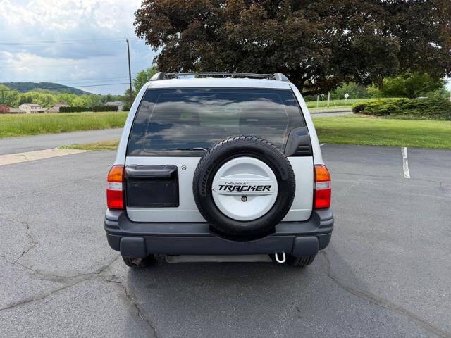 2002 Chevrolet Tracker