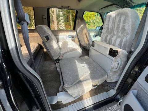 1993 GMC Suburban K2500