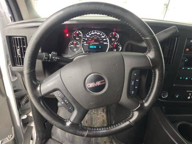 2023 GMC Savana 2500