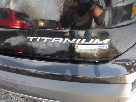 2020 Ford Edge Titanium