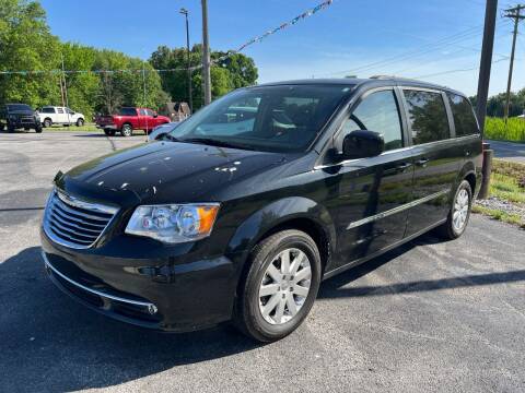 2016 Chrysler Town and Country for sale at Ridgeway's Auto Sales in West Frankfort IL