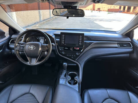 2023 Toyota Camry SE