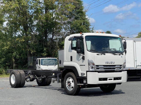 2025 Isuzu FTR