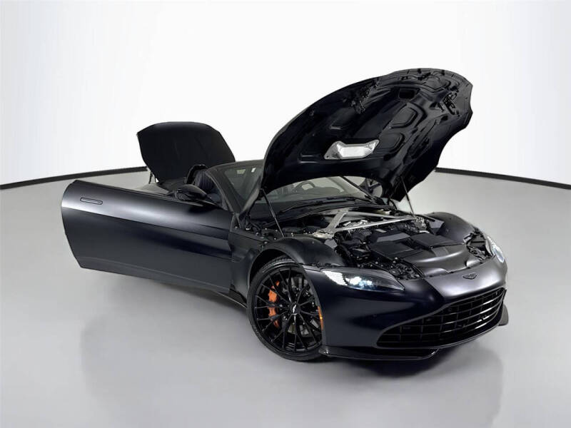 2022 Aston Martin Vantage