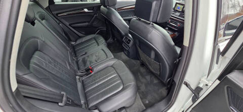 2018 Audi Q5 2.0T quattro Premium Plus