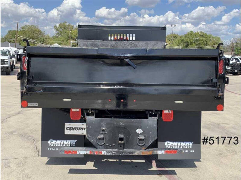 2022 Chevrolet Silverado 5500HD