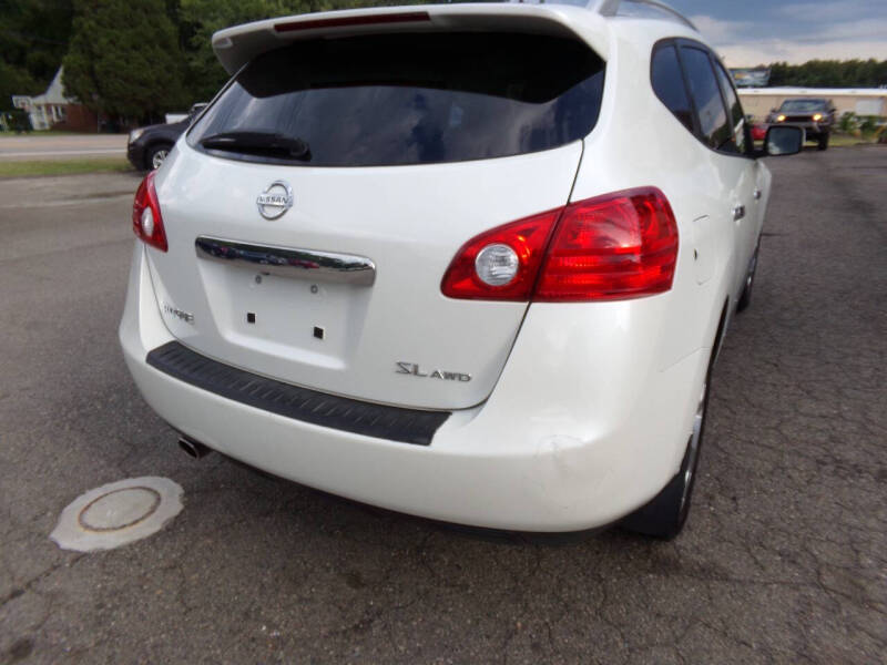 2011 Nissan Rogue SV