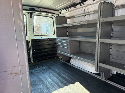 2011 GMC Savana 3500