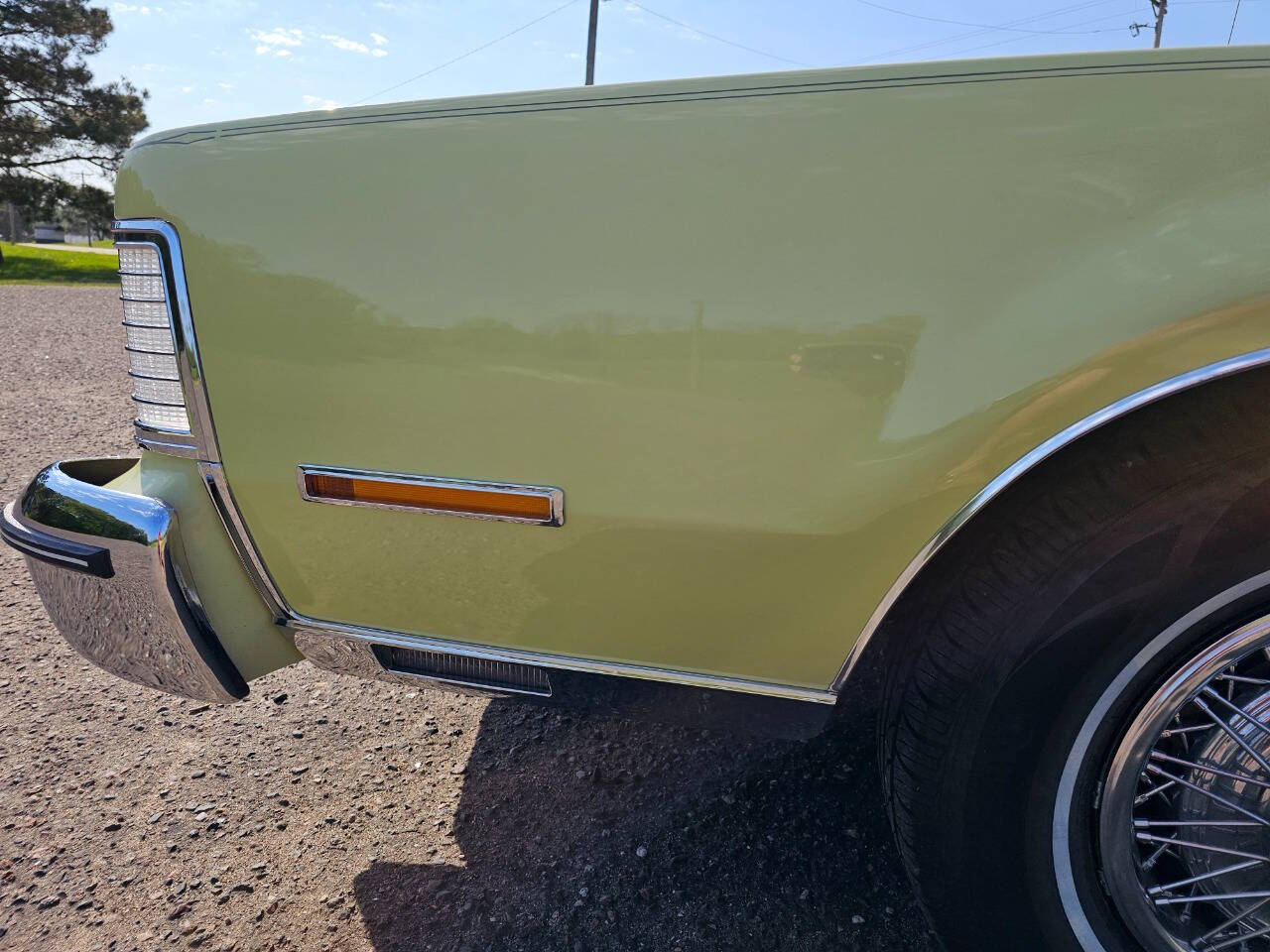 1975 Lincoln Continental 76