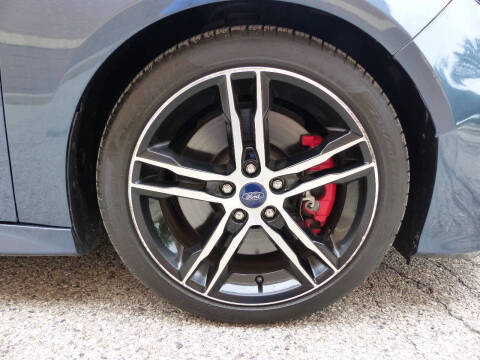 2018 Ford Focus ST