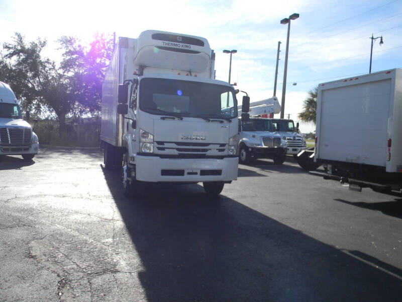 2021 Isuzu FTR null photo 18