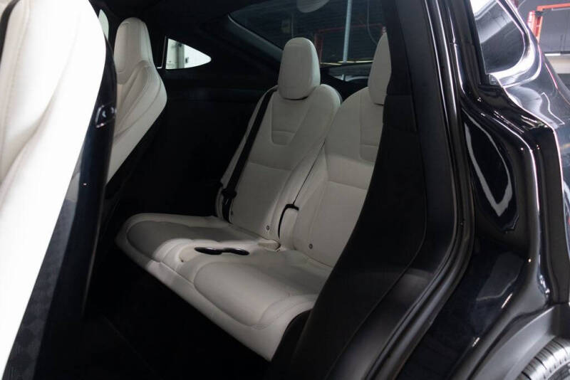 2017 Tesla Model X 90D