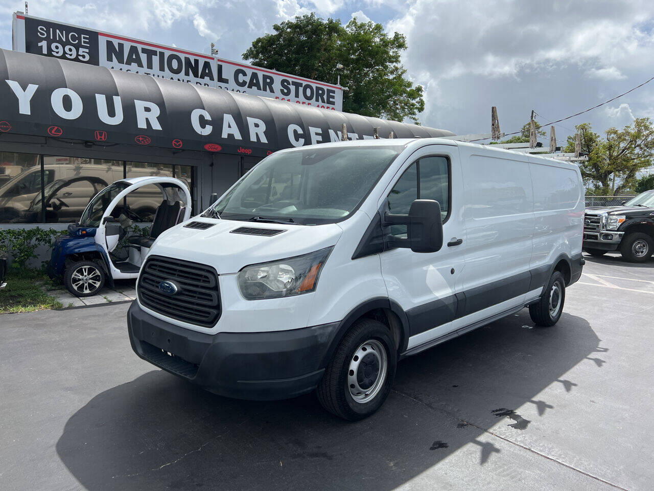 2016 Ford Transit  - $25,900