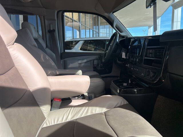 2026 Chevrolet Express 2500
