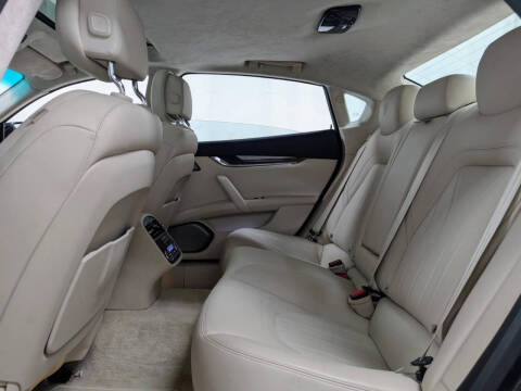 2014 Maserati Quattroporte Sport GT S