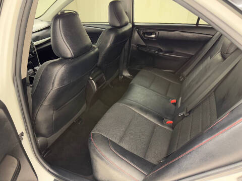 2017 Toyota Camry SE