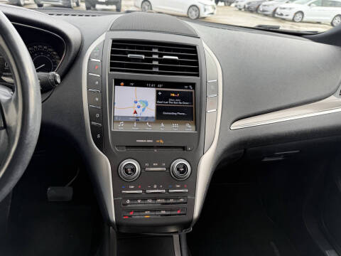 2017 Lincoln MKC Select