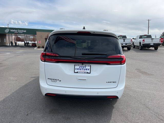 2026 Chrysler Pacifica Limited