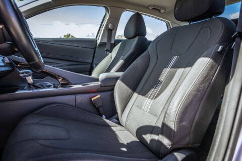 2021 Hyundai Elantra