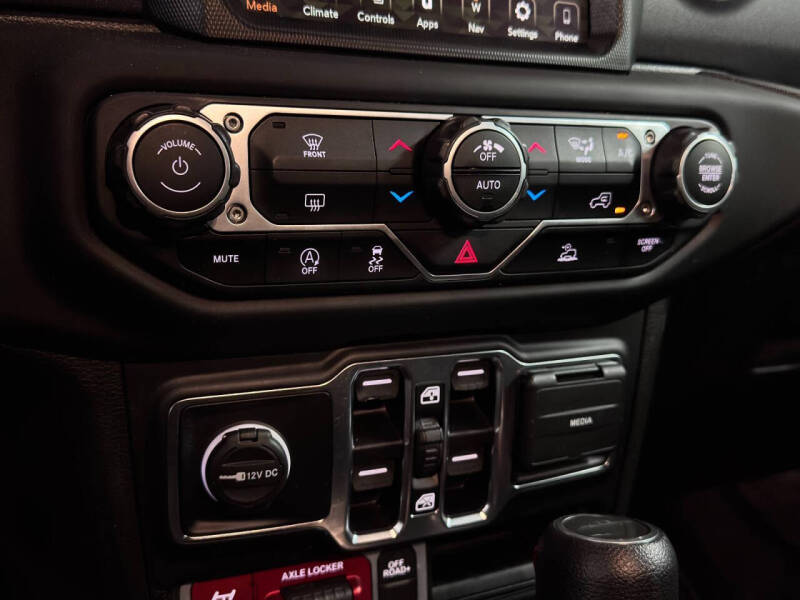 2023 Jeep Gladiator Mojave