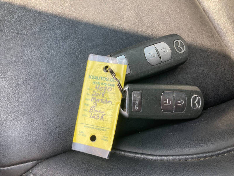 2018 Mazda MAZDA3 Touring