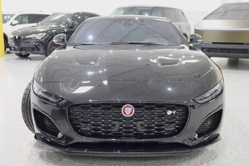 2023 Jaguar F-TYPE R